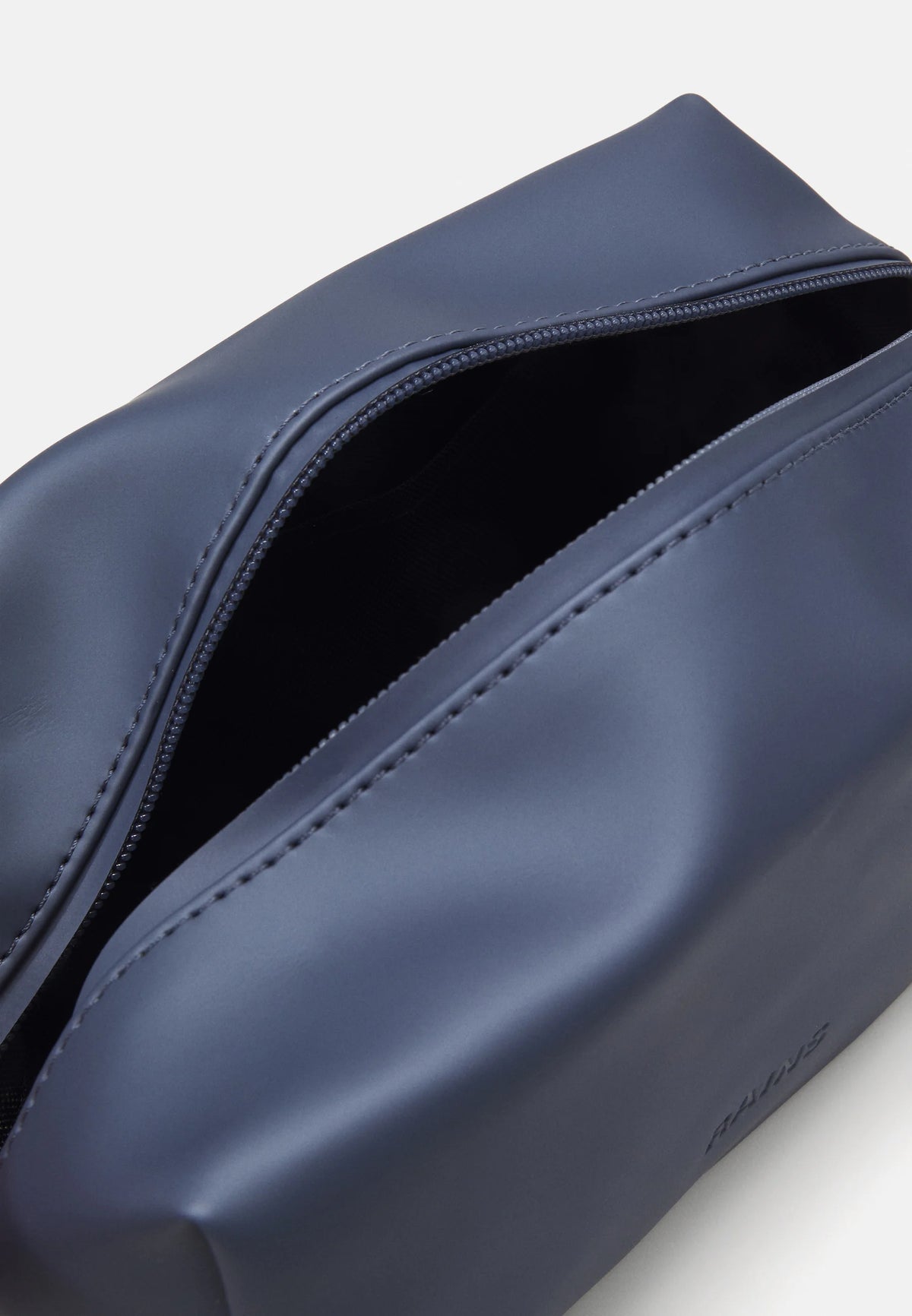 Wash Bag Rains – vue 3