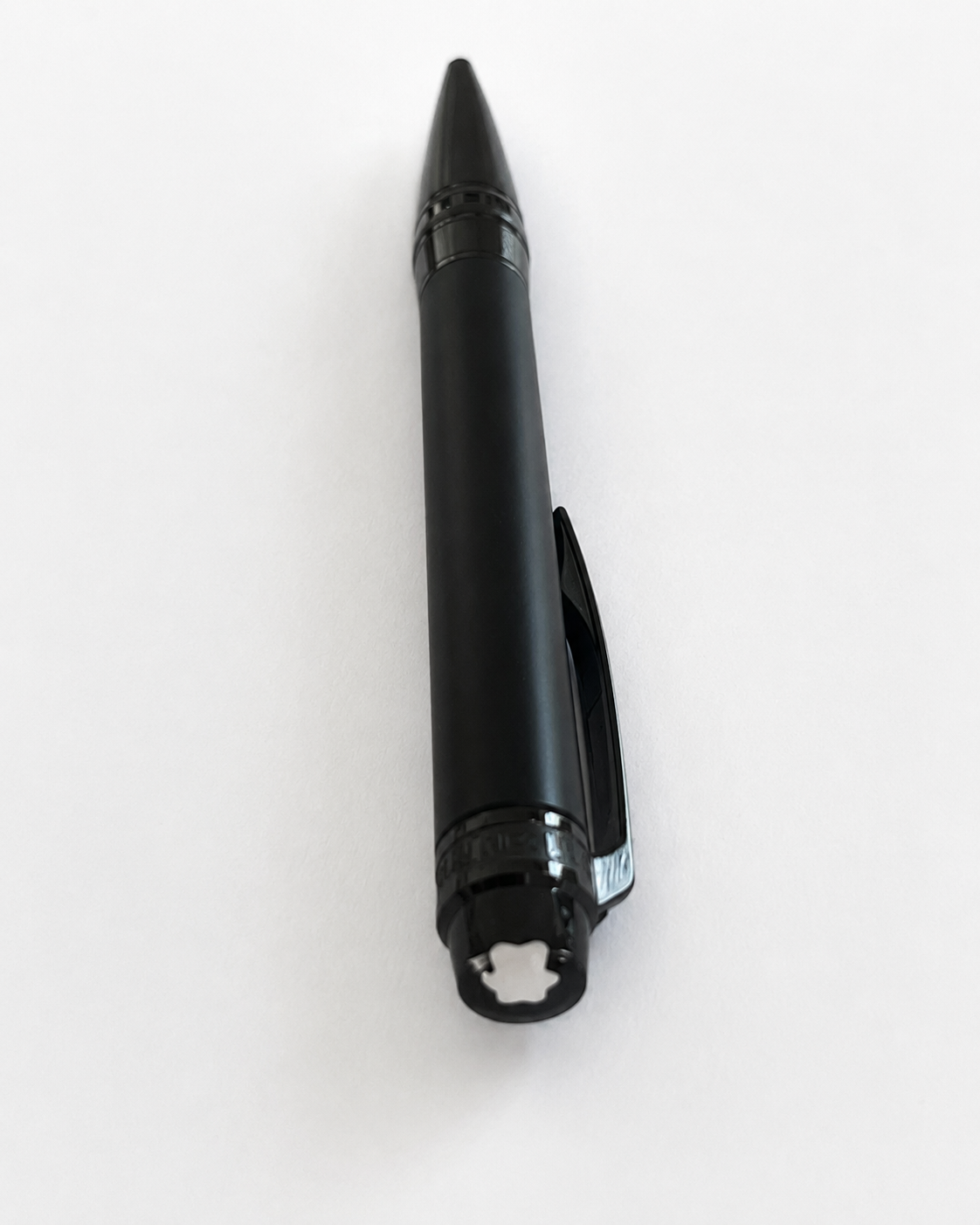 Stylo bille Starwalker Ultra Black Montblanc – vue 4